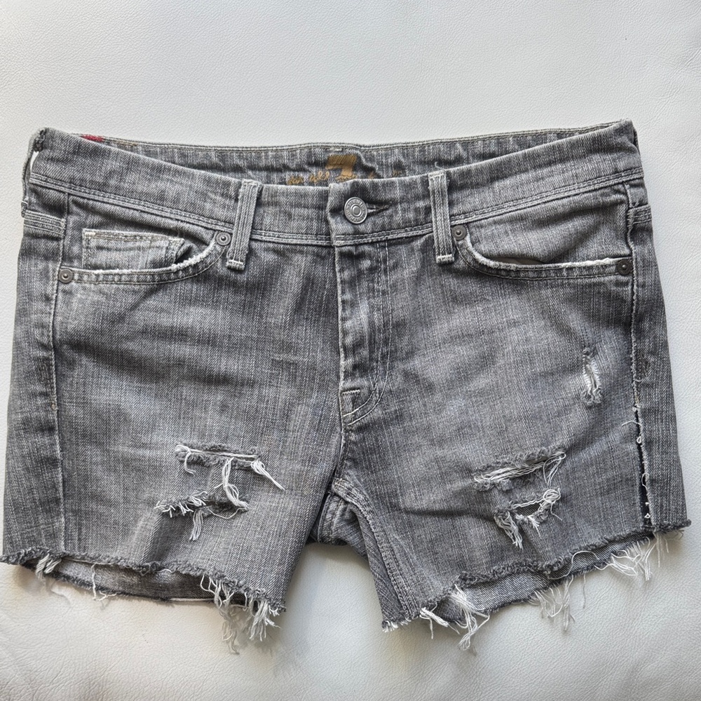 Denim Shorts 7 For All Mankind Gray Distressed Cutoffs size 28 women’s